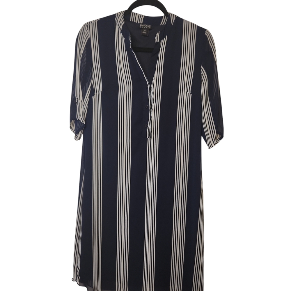Enfocus Studio Women's Black/White Horizontal Striped Dress Size 4